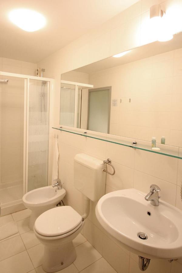 Apartments Villa Boltez Кран Екстериор снимка