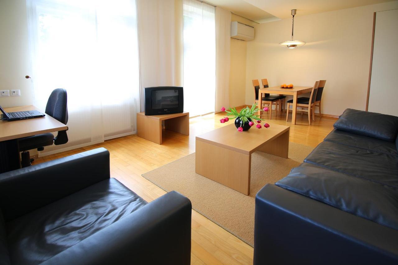 Apartments Villa Boltez Кран Екстериор снимка