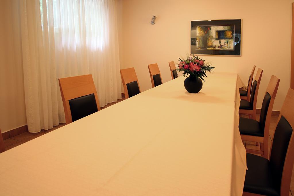 Apartments Villa Boltez Кран Стая снимка