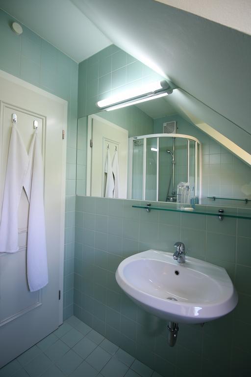 Apartments Villa Boltez Кран Стая снимка