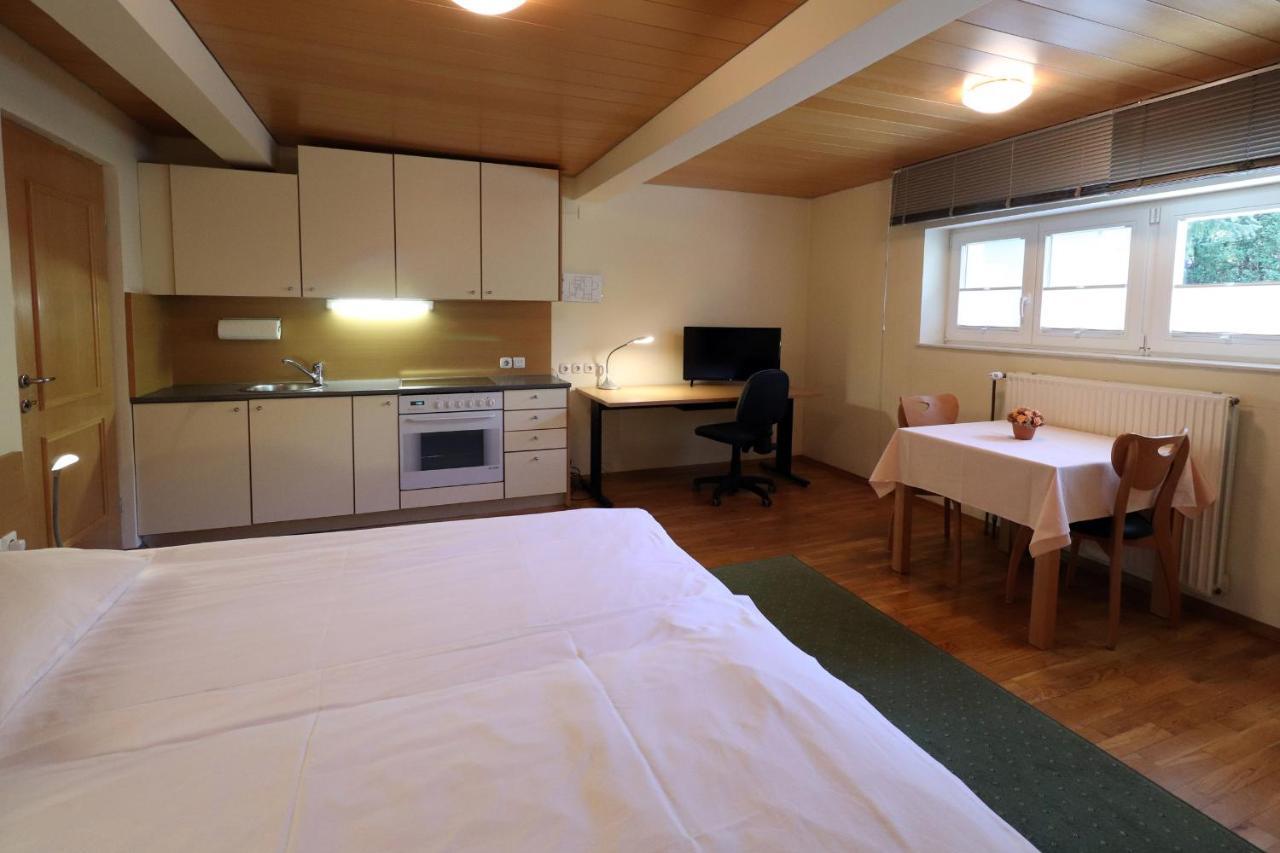 Apartments Villa Boltez Кран Екстериор снимка